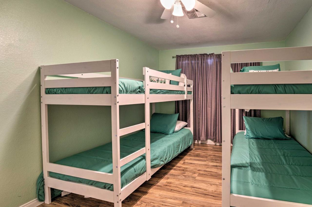 Updated Family Home - 2 Blocks To Colorado River! Bullhead City Exteriér fotografie